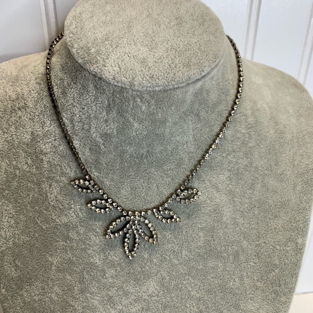 90s Y2K Rhinestone Formal Necklace Silver Clear Rhinestones 15.5"